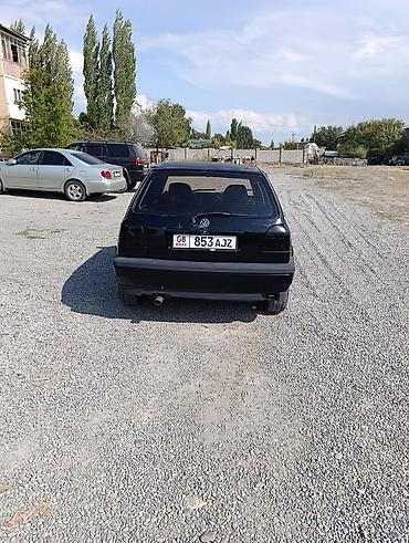 тез арада: Volkswagen Golf: 1993 г., 1.8 л, Кол менен иштөөчү, Бензин, Хетчбек — 4