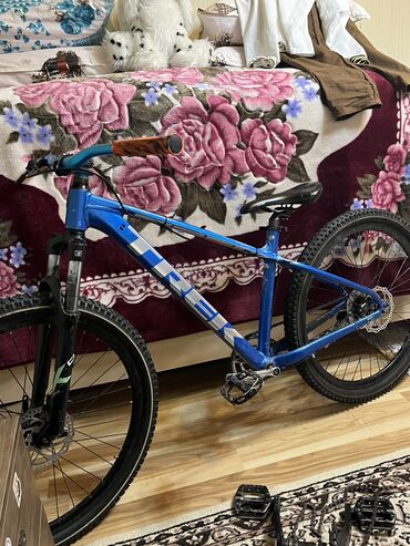 ikinci əl velosiped: Б/у Горный велосипед Trek, 28", скоростей: 1, Самовывоз