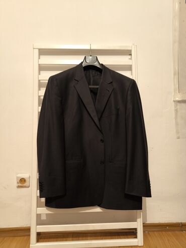 фирменная обувь из италии: Эркектердин костюму, 8XL (EU 56), Boss, Колдонулган, Өзү алып кетүү
