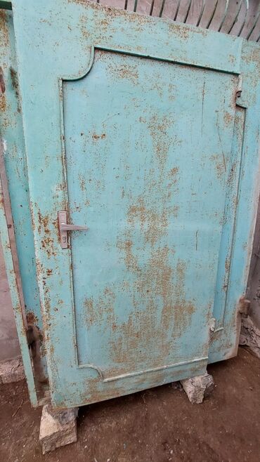 Həyət darvazaları: Darvaza 650 — 12