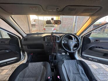 Toyota: Toyota Probox: 2004 г., 1.5 л, Автомат, Бензин, Универсал — 12