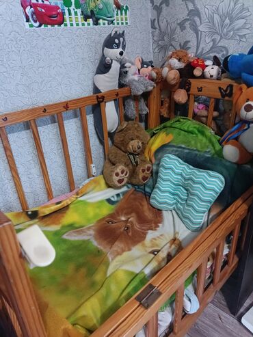 детская люлька кроватка: Односпальная кровать, Для девочки, Для мальчика, Б/у