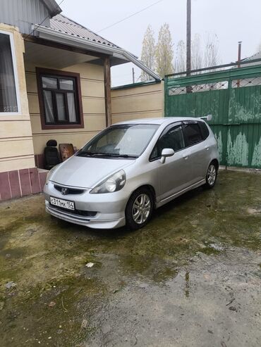 ролик фит: Honda Fit: 2003 г., 1.3 л, Вариатор, Бензин, Хетчбек