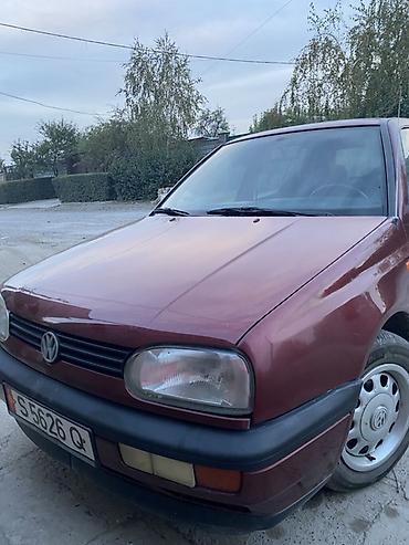 mazda 3: Volkswagen Golf: 1994 г., 1.6 л, Механика, Бензин, Хэтчбэк — 3