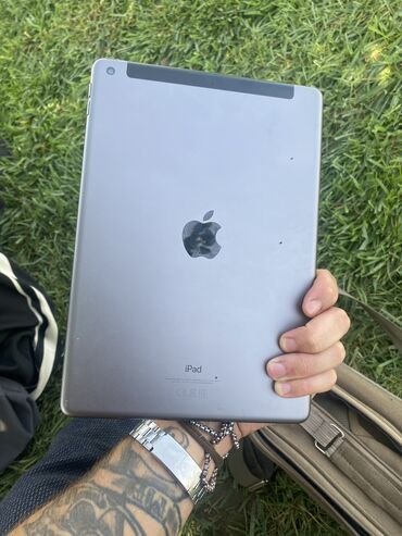 Xiaomi: Appl İpad 9 esir satılır Ekranında çatlar var amma işlemeyine problem
