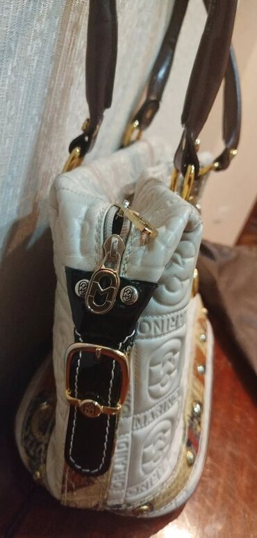 Çantalar: Əl çantası, İşlənmiş — 15