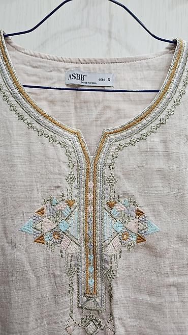 Другая женская обувь: Классные платья с вышивками, в наличии 2 штуки, привезли с Дубая — 9