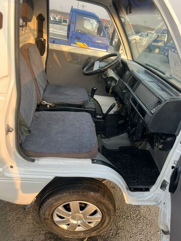 Легкий грузовой транспорт: Легкий грузовик, Б/у — 8