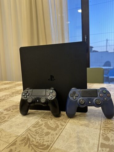 Video oyunlar üçün aksesuarlar: PlayStation 4 1TB 6 disk icinde oyun var Xbox one la barter olur və