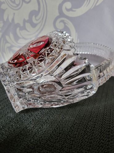 Činije: Korpa nova kristal,rucni rad Anna Hutte iz 70ih. Korpa,sve na njoj — 11