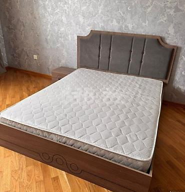 İkinəfərlik çarpayı və döşək dəsti - Ölçü: təxmini 160x200 sm