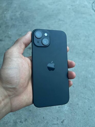 Apple iPhone: IPhone 15, Б/у, 128 ГБ, Черный, Защитное стекло, Чехол, Кабель, 99 %