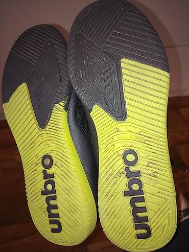Patike: Umbro dečije patike za fudbal u sali (futsal) - Model: Umbro indoor - — 12
