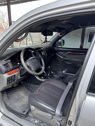 7 местные: Toyota Land Cruiser Prado: 2005 г., 3 л, Автомат, Дизель, Внедорожник — 7