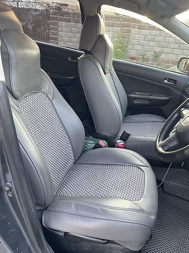 mini car: Toyota WISH: 2003 г., 1.8 л, Автомат, Бензин, Минивэн — 8