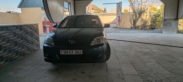 prado maşın: Toyota Corolla: 1.4 l | 2005 il Hetçbek