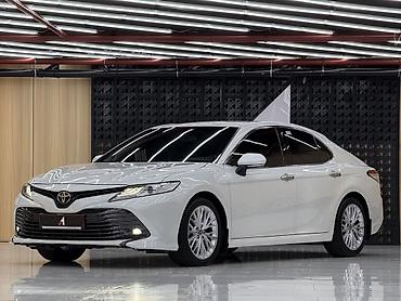 Toyota Camry: 2018 г., 2.5 л, Автомат, Бензин, Седан