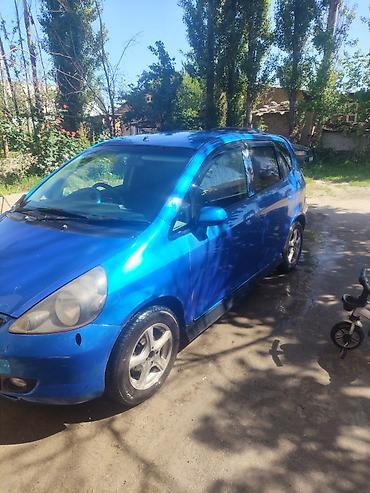 Honda: Honda Fit: 2004 г., 1.3 л, Вариатор, Бензин, Хэтчбэк — 3