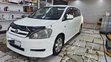 Toyota: Toyota Ipsum: 2001 г., 2.4 л, Автомат, Бензин, Минивэн