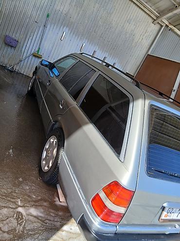 электромобиль новый: Mercedes-Benz W124: 1991 г., 3 л, Механика, Дизель, Универсал — 10
