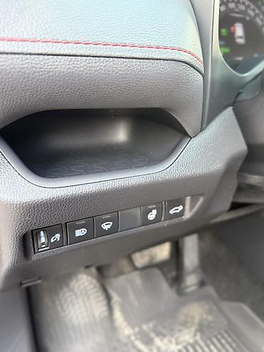 накладка на сидение: Toyota RAV4: 2021 г., 2.5 л, Автомат, Гибрид, Кроссовер — 9