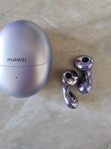 Qulaqcıqlar: Huawei FreeBuds 6 simsiz qulaqlıq Xüsusiyyətlər: - HUAWEI SOUND səs — 5