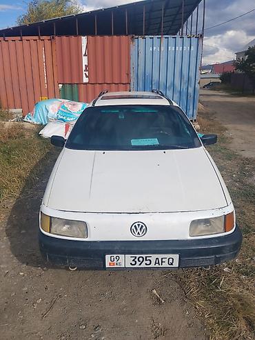 Volkswagen Passat: 1988 г., 1.8 л, Механика, Бензин, Универсал