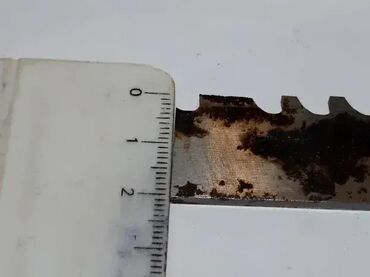 Ostali uređaji: Rezni list dužine 200mm – alatnički čelik, testerasto glodalo Rezni — 2
