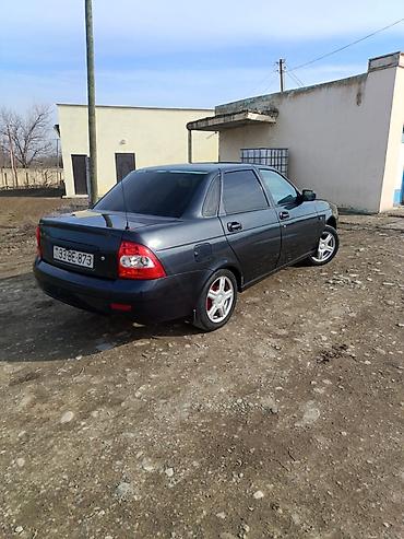 VAZ (LADA): LADA Priora sedan - Kuzov: 4 qapılı sedan, tünd boz rəng - Mühərrik — 2