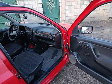 Volkswagen: Volkswagen Golf Variant: 1994 г., 1.8 л, Механика, Бензин, Универсал — 6