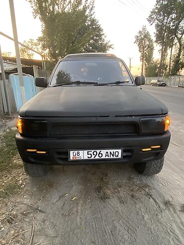 красный речка: Toyota Hilux Surf: 1994 г., 3 л, Автомат, Дизель, Внедорожник — 2