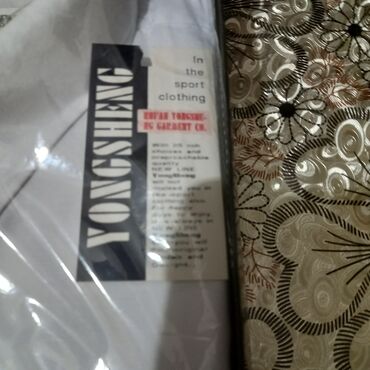 Köynəklər: Tam teze o vaxti xaricden alinmiş qedimi saruçkalar satilir. O — 3