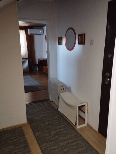 Dugoročni najam stanova: 1 soba — 6