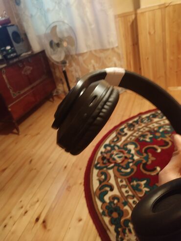Qulaqcıqlar: Simsiz (Bluetooth) Qulaqcıqlar, rəng - Qara