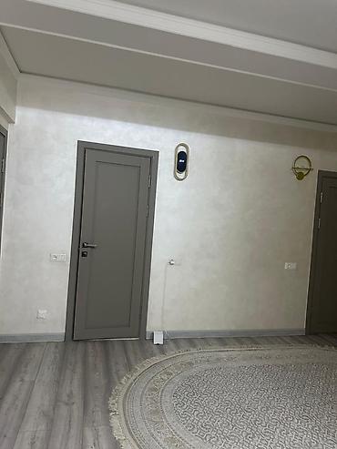 Долгосрочная аренда квартир: 3 комнаты, С мебелью полностью — 8