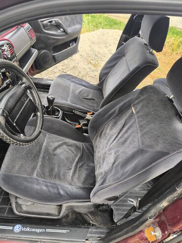 Volkswagen: Volkswagen Passat Variant: 1995 г., 2 л, Механика, Бензин, Универсал — 9