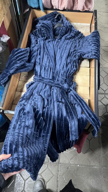 Домашние костюмы: Банные Женские Мужские Детские халаты Широкий ассортимент Рынок — 6