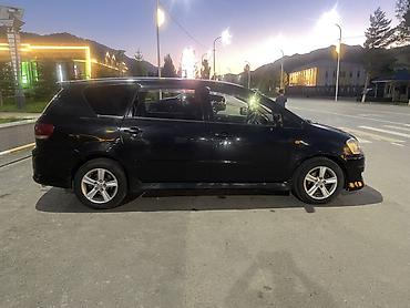 385 55: Toyota Ipsum: 2002 г., 2.4 л, Автомат, Газ, Минивэн — 5