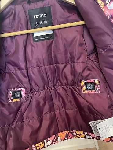 Куртки: Продаю зимнюю куртку и штаны, б/у. Состояние отличное. Размер 98 (на — 2