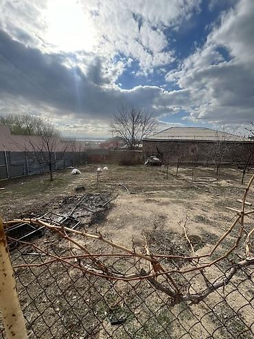 Həyət evi alıram: 103 kv. m, 2 otaqlı — 41