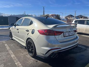 Hyundai: Hyundai Avante: 2017 г., 1.6 л, Механика, Бензин, Седан — 7