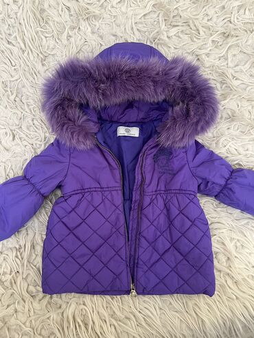 детский куртка бу: Продам демисезонную куртку, детскую, рост до 80 см. VERSACE оригинал