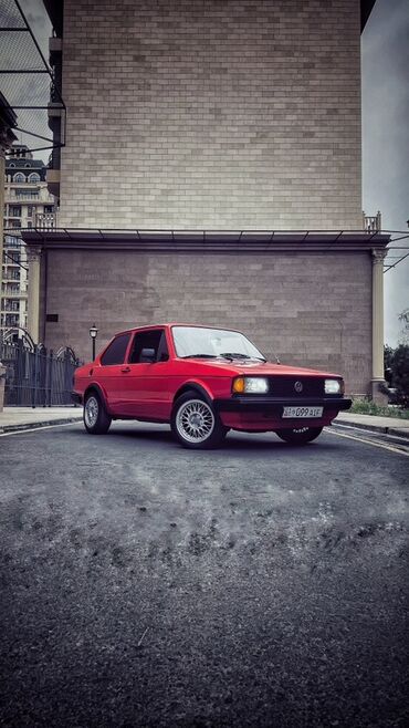 продаю или меняю с доплатой мне: Volkswagen Jetta 1982 Мотор Honda 2.0 коробка автомат, состояния ЛЯЛЯ