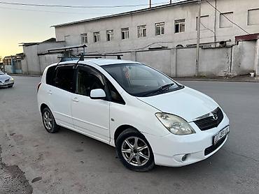 Toyota Corolla Spacio: 2004 г., 1.5 л, Автомат, Бензин