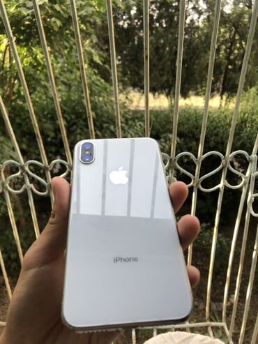 айфон ц: IPhone X, Серебристый