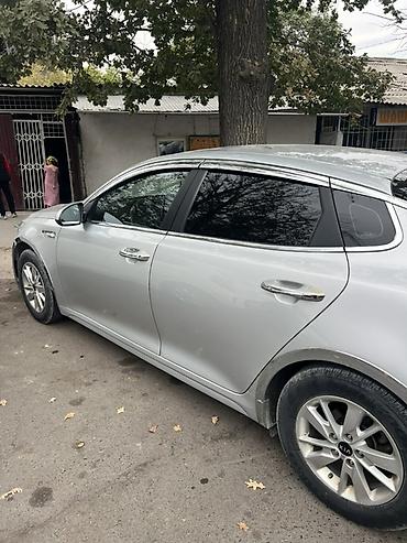 Продажа авто: Kia K5: 2017 г., 2 л, Автомат, Газ, Седан — 4