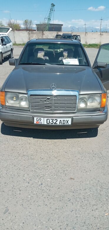мерс дизель 124: Mercedes-Benz W124: 1990 г., 2 л, Механика, Бензин, Седан