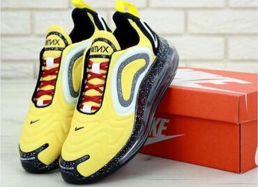 Women's Sneakers and athletic shoes: A klasa 4400 — 16