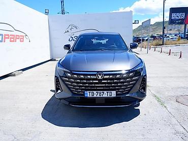 fifa 25 disk: Changan Uni-T: 1.5 l | 2025 il 11 km Krossover — 1