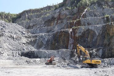 бишкек сапок: Жүктөгүч, Komatsu, Дөңгөлөктүү, Фронталдык